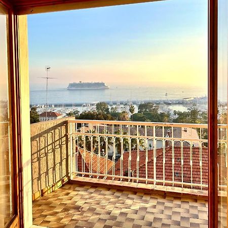 Special Home Vista Mare E Parcheggio Privato サンレモ エクステリア 写真